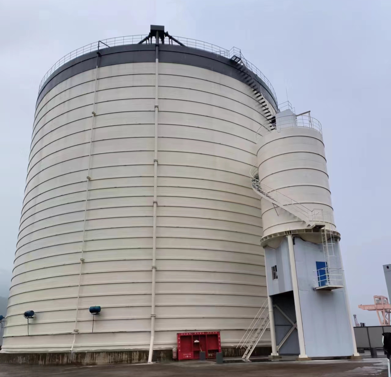 呼玛10万吨水泥钢板库